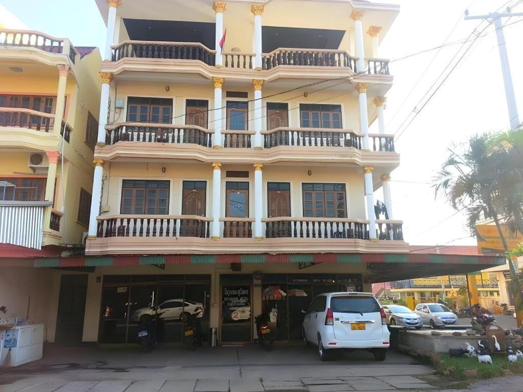 Souvanna 2 Hotel Виентиане Екстериор снимка
