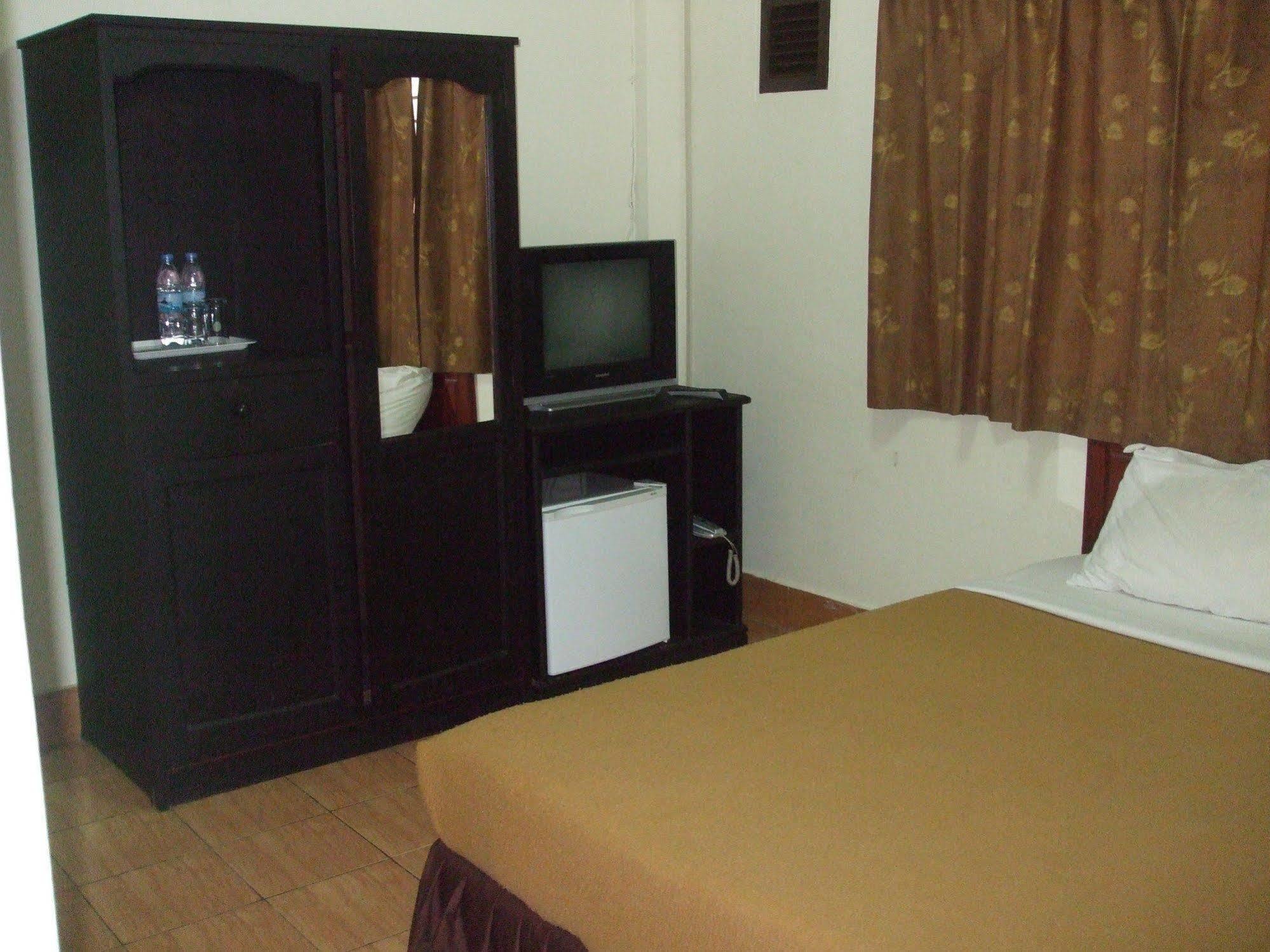 Souvanna 2 Hotel Виентиане Екстериор снимка