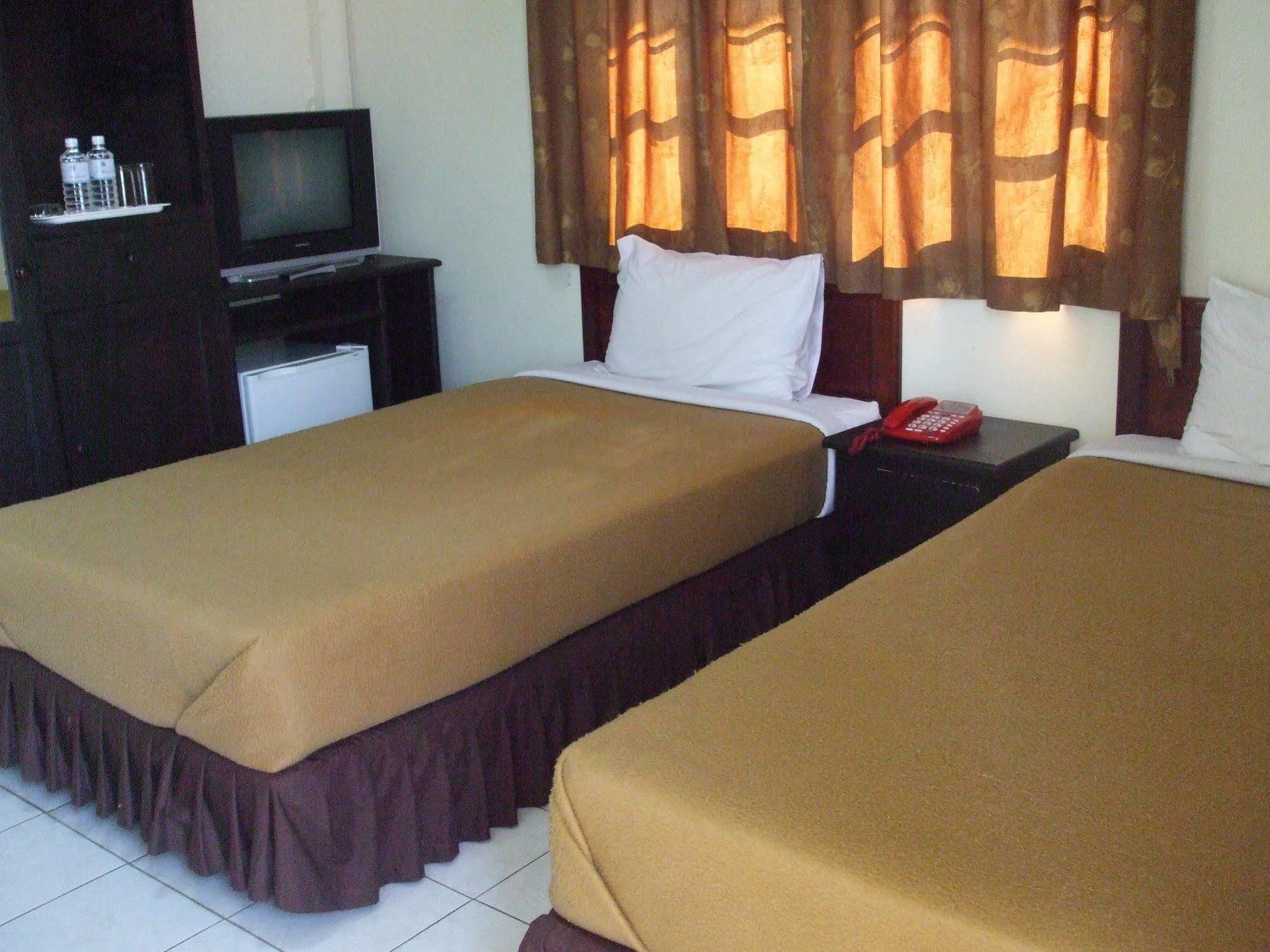 Souvanna 2 Hotel Виентиане Екстериор снимка